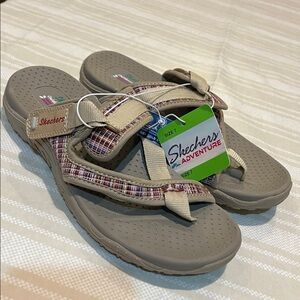 NWT Skechers Reggae Adventure Outdoor Lifestyle Sandals size 7 women’s